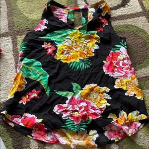 Chrysanthemum tank top